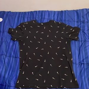 Black Nike T-Shirt Overprint Checks